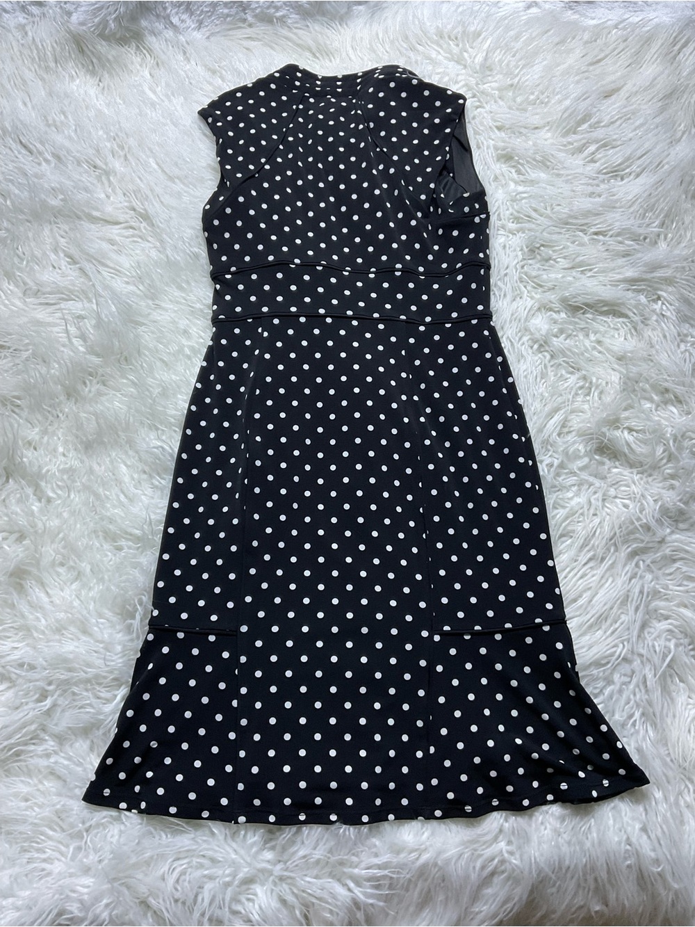 WHBM Polka Dot Flounce Hem Sheath Dress - Picture 4 of 4